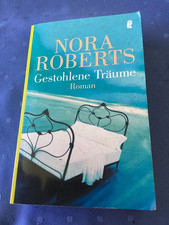 Gestohlene Träume - von Nora