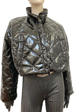 Kurze schwarze Lackjacke von H&M gesteppt in Größe XL black vinyl jacket