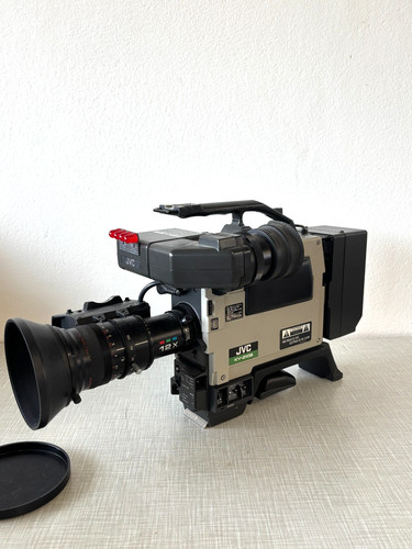 Jvc 210b 3ccd profi tv - 3ccd,