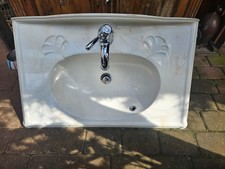 Porzellan-Waschbecken Weiß