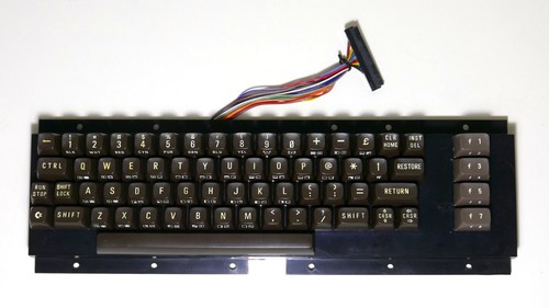 Commodore 64 tastatur - 64,
