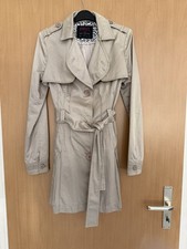 Damentrenchcoat. Beige. Pretty