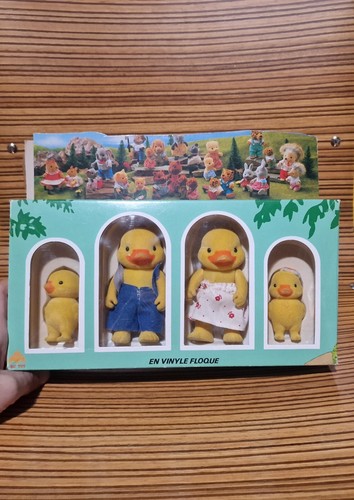 Sylvanian forest families - sylvanian,