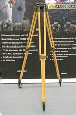 Großes und schweres Holzstativ Holz Stativ gebraucht