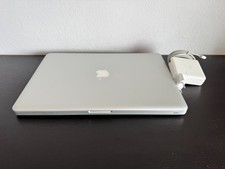Apple MacBook Pro 15", Mitte
