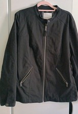 Schwarze Jacke