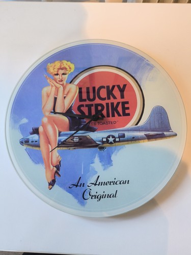 Lucky strike pinup wanduhr - strike,