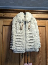 Schöne Blaufuchsjacke zu