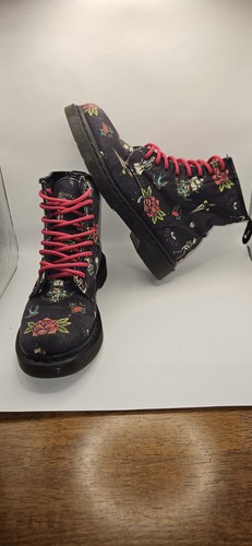 Martens castel tattoo print - dr,