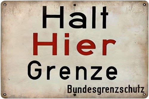 Metal sign halt - metal, hier