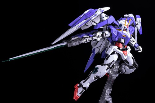 Bandai 100 gundam 00 - 1/100,