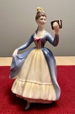 Vtg Royal Doulton “Leading