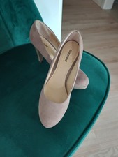 Damen Trachten Dirndl Schuhe Pumps taupe Gr. 37 ?