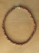 ? schöne Halskette / Perlenkette / Modeschmuck / kupferfarbig / Handarbeit ?