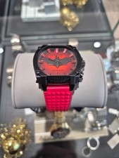 Police x Batman Herrenuhr Rot Limited Edition 45mm PEWGD0022604
