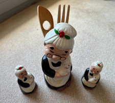 Küchen Deko-Set  Oma als Salz-/Pefferstreuer + Küchenhelferständer, Keramik