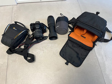 Canon EOS 700D SLR-Digitalkamera  ( Sigma Objektiv 18 - 50mm + Tele 70 - 300mm)