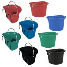 Stalleimer mit Metallhalterung