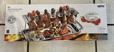 BBQ-HÄHNCHENKEULEN-HALTER VON GEFU INKL. GEMUESESCHALE & HALTEGESTELL
