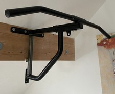 Boxsack-Wandhalterung mit Klimmzugstange