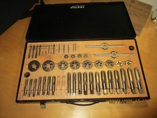 Satz Völkel HSS Gewindeschneider Gewindebohrer Schneideisen M8-M24 55-Tl.