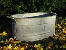 ALTE ZINK PFLANZ - GARTEN - WANNE WOHL UM 1960 / ca. 70 LITER MIT ABLAUF / W 17