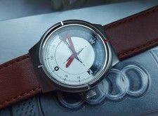 SCHÖNE AUDI UHR  KOMPASS NEU