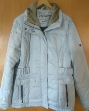 Winterjacke ~ Rodeo/C&A ~ Gr. 40/42 ~ Eisblau ~ Polyester ~ abnehmbare Kapuze