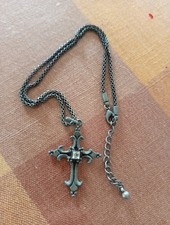Halskette mit kreuz - ,