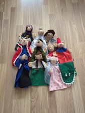 12 alte Handpuppen