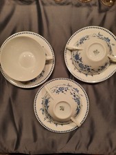 3 Porzellantassen Suppentassen  mit Untertellern von Seltmann Weiden