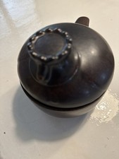 Katengeschirr Friesland braun Topf  für Eier hübsch Hühnerdeckel