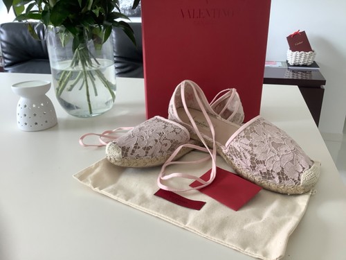 1850 valentino garavani - 1850€,