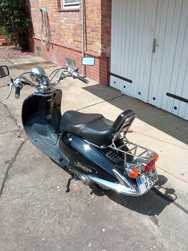 Honda retroroller schwarz - retroroller,