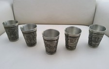 5 Zinnbecher der Firma