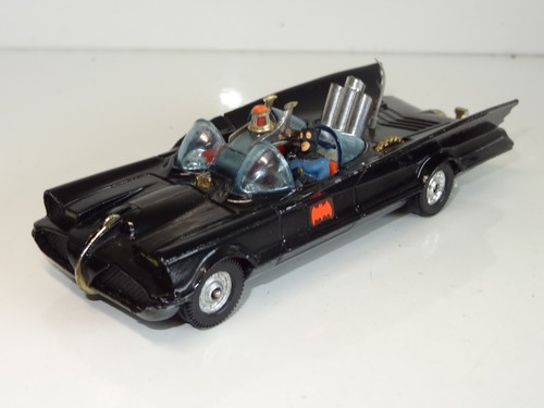 Corgi 267 batman - corgi, batmobile