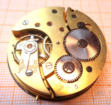 Antikes Taschenuhr Werk Saxonia defekt Unruhe OK  D = 41,5 mm  MS