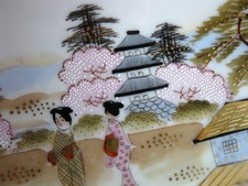 Schale Kirschblüten Golddekor sehr alt Odazukuri Satsumayaki Japan