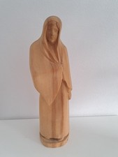 Geschnitzte Holzfigur – Frau – Höhe 25 cm