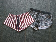 2 kurze Hosen Gr. XS Shorts