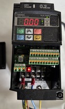 Omron Frequenzumrichter MX2-AB002-E mit Filter