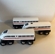 Brio Schnellzug mit Sound