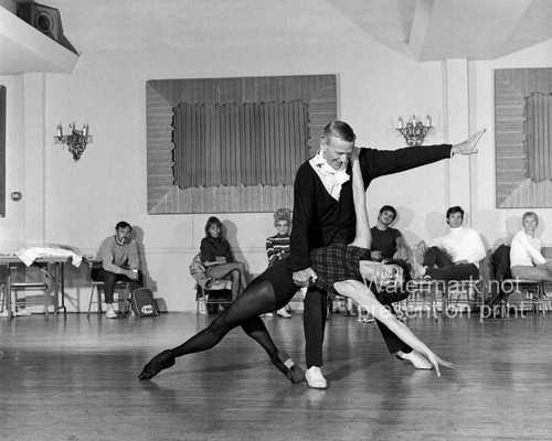 Fred astaire barrie chase - barrie,