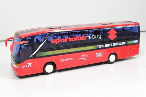 Awm 76625 mannschaftsbus - 1:87,