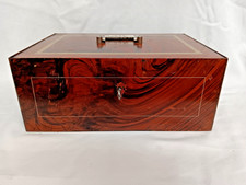 massive schwere Geldkasette