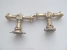17886d 2 geputzte Dresdner Blume Fenstergriff Messing window handle 1900 brass