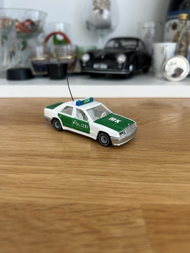 Siku 1311 mercedes 300 - 1311, e