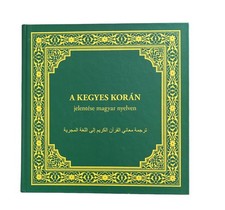 The Qur'an: Hungarian