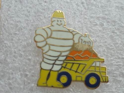 Pin michelin bibendum - s,