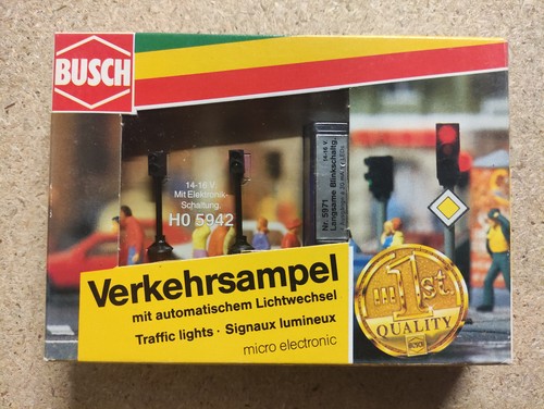 Busch 5942 verkehrsampel - 5942, h0